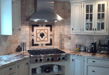 Backsplash Kitchen Ideas on From Linda Paul Studio   Kitchen Backsplash Vienna Grape In The Center