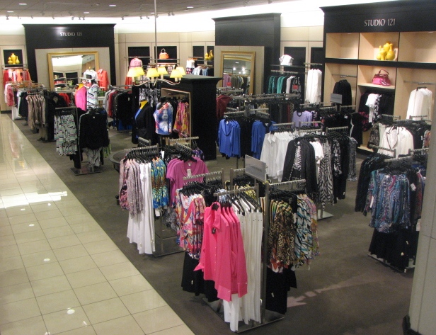NORDSTROM VISUAL MERCHANDISING TOPANGA STORE 2009 NORDSTROM VISUAL MERCHANDISING TOPANGA STORE 2009