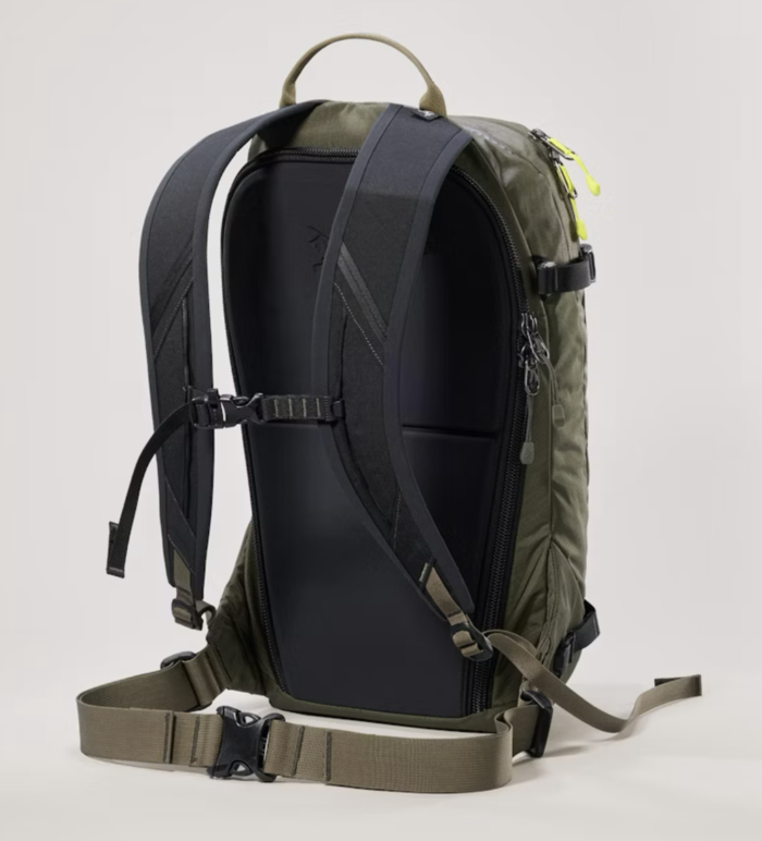 Arc'teryx Quintic 16L and 28L Ski and Snowboard Backpack by Ryan
