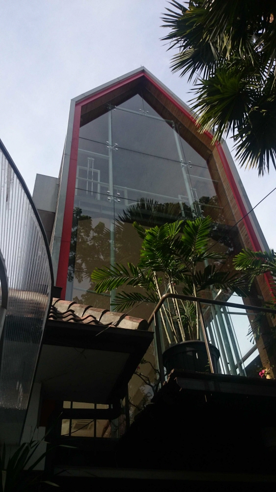 Pilates Studio Jalan Bengawan Bandung by Yeo Bun Yong at