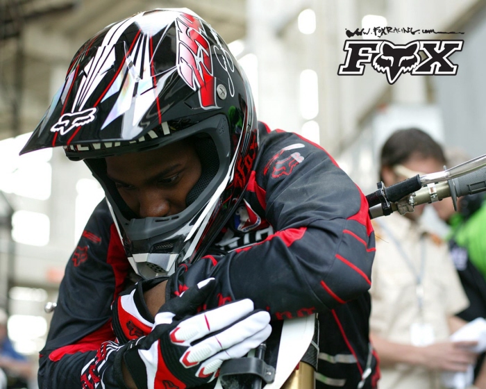 Body Armor & Gloves by Daniel Cram at