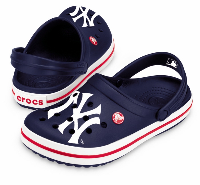mlb crocs