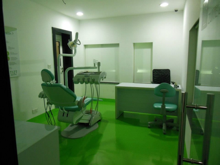 Zentizt Dental clinic Aluva by Sujata Nayak at