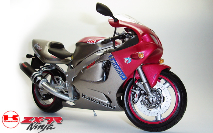 KAWASAKY NINJA ZX-7 RR by GUILLERMO [Memo] RODRIGUEZ at Coroflot.com