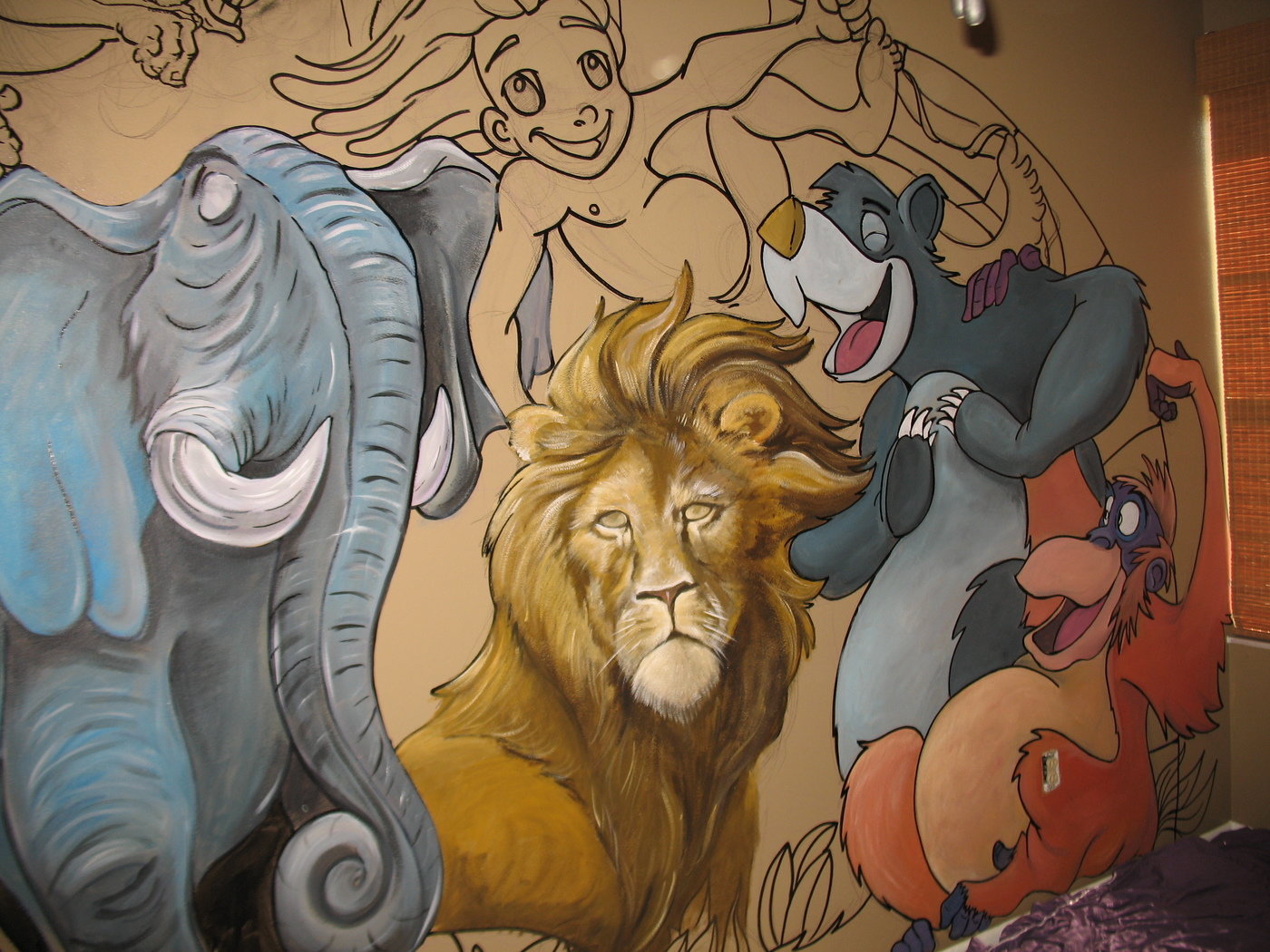 Mural art by Mike Clarida at