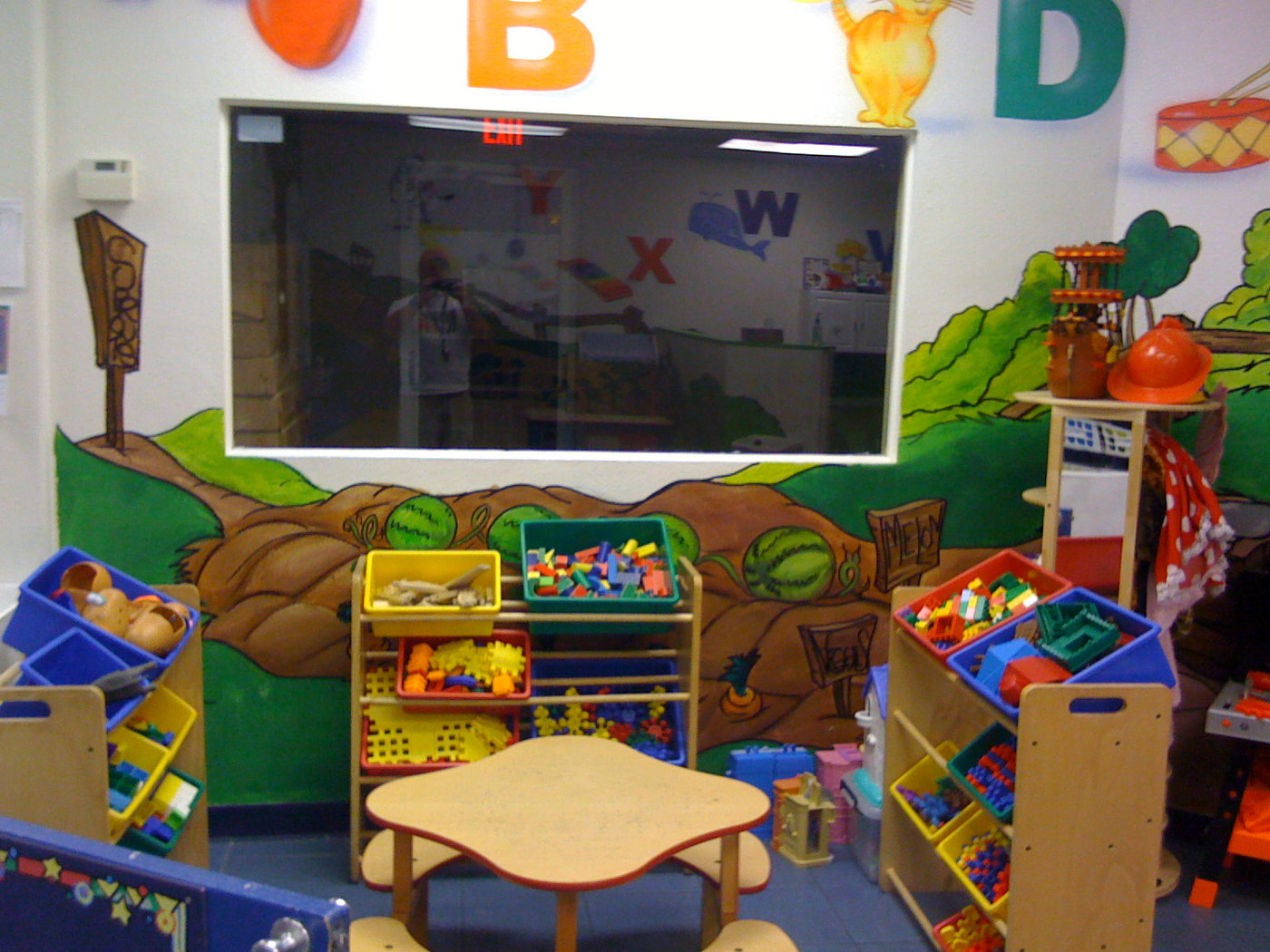 Mural art by Mike Clarida at