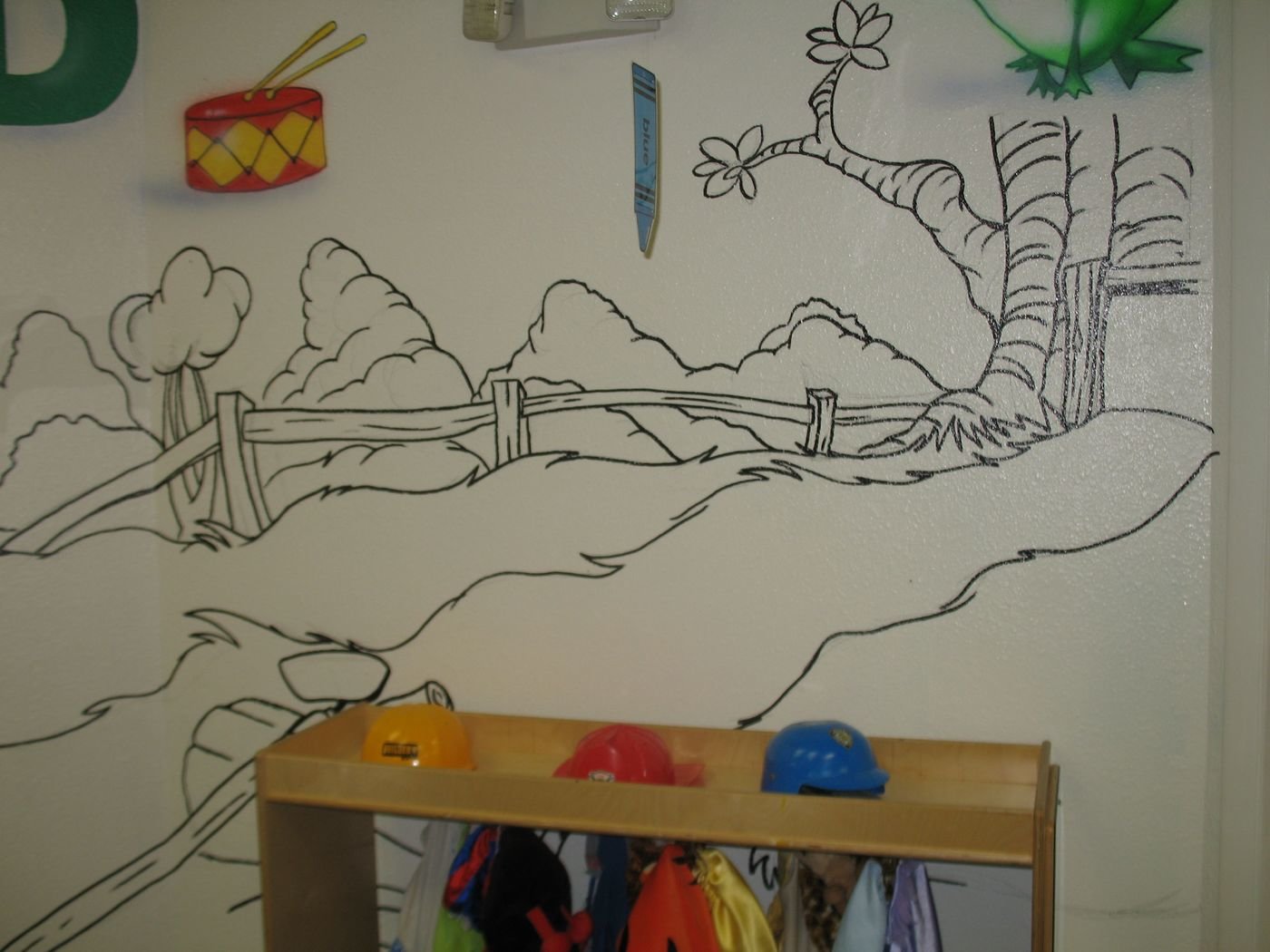 Mural art by Mike Clarida at