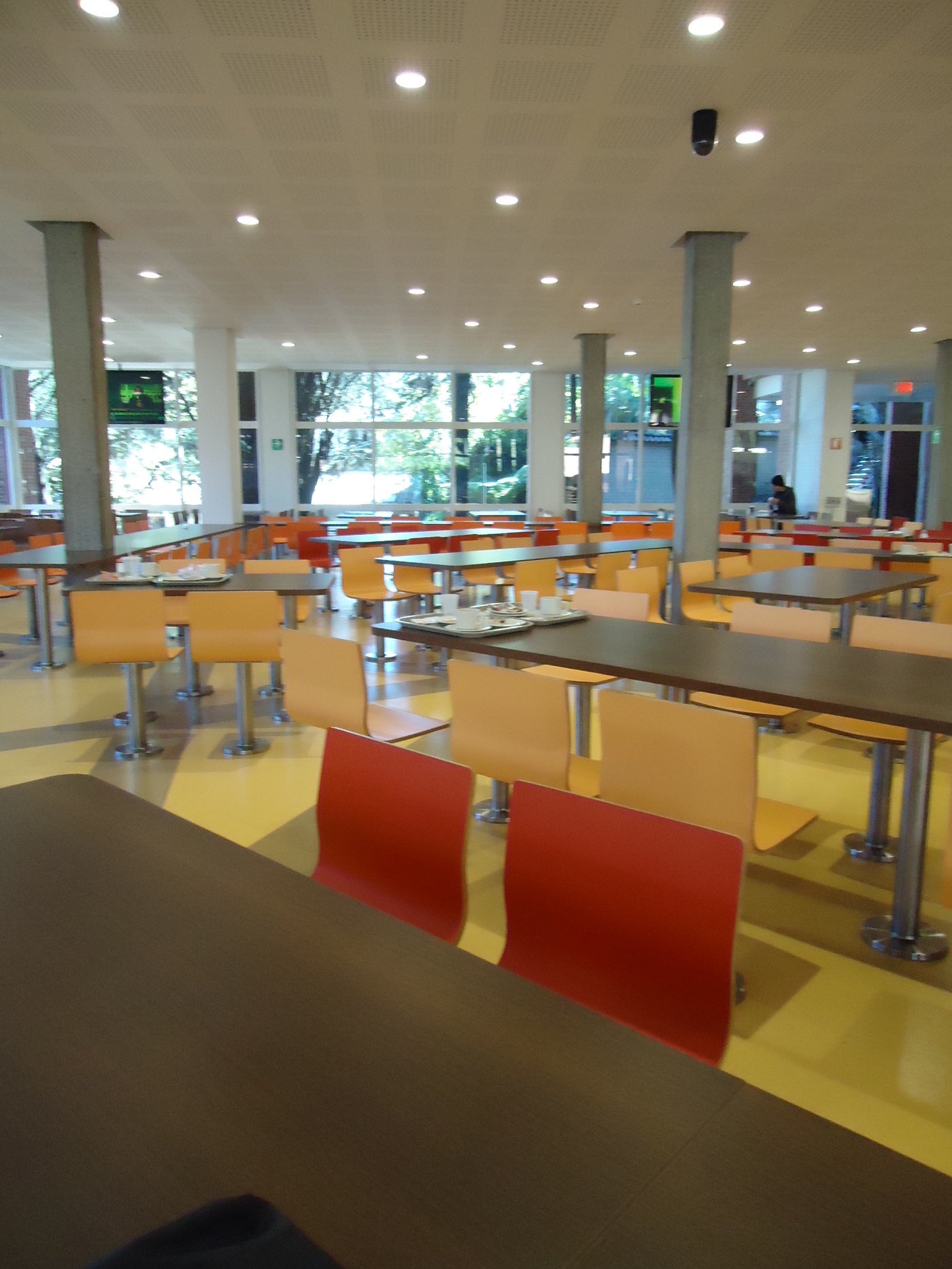 UNIANDES SOLINOFF CAFETERIA CENTRAL by NESTOR LAVERDE at