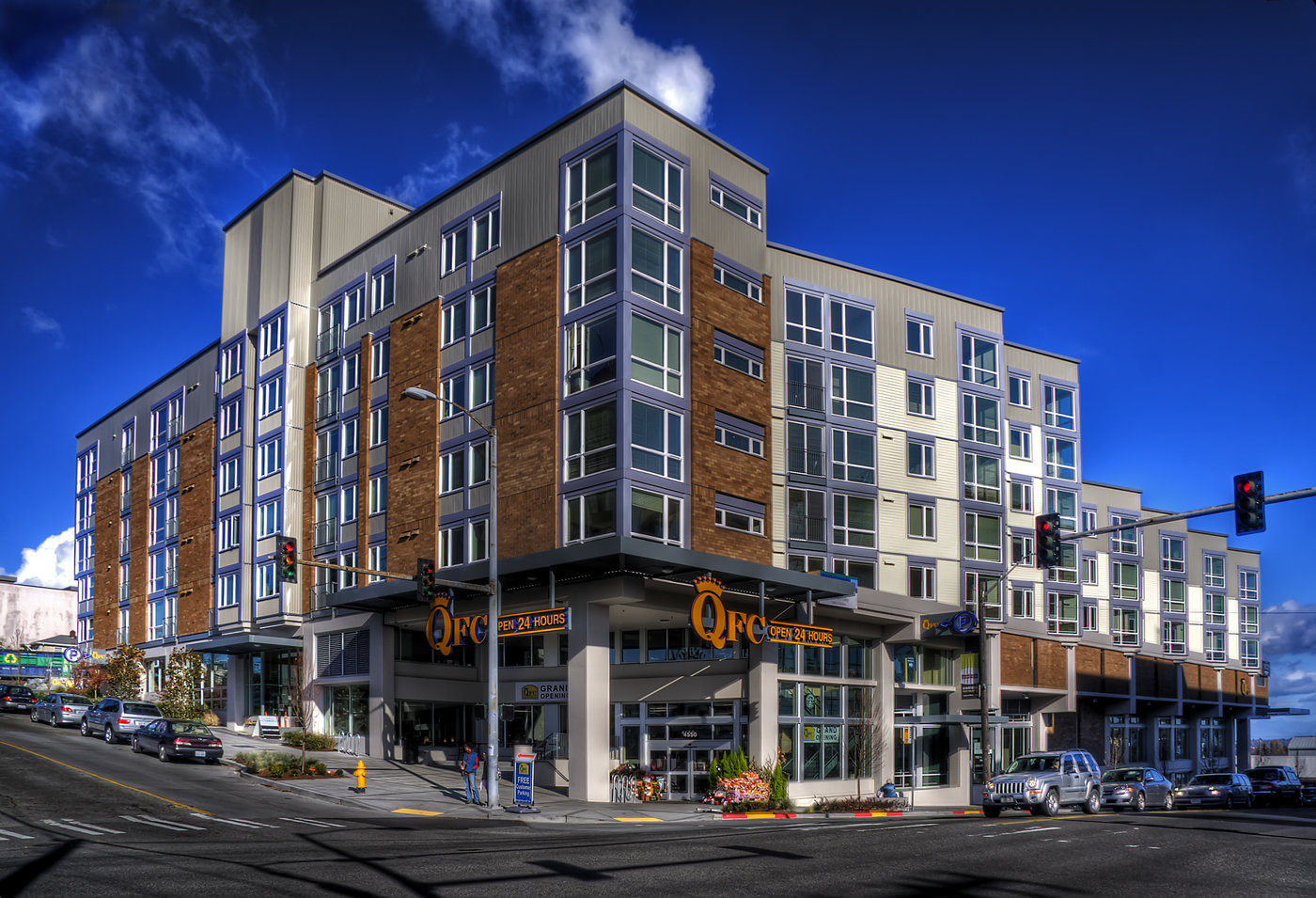 HEWITT ARCHITECTS 4100 AlaskaWest Seattle by Ian Withers, Architect