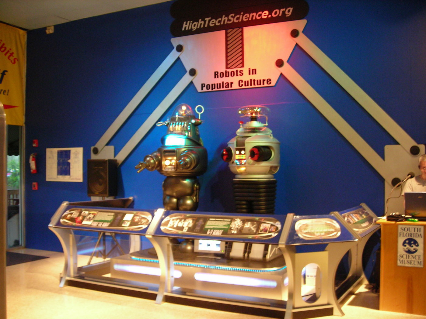 Robotics at South Florida Science Museum 2007 by Peter Feher at