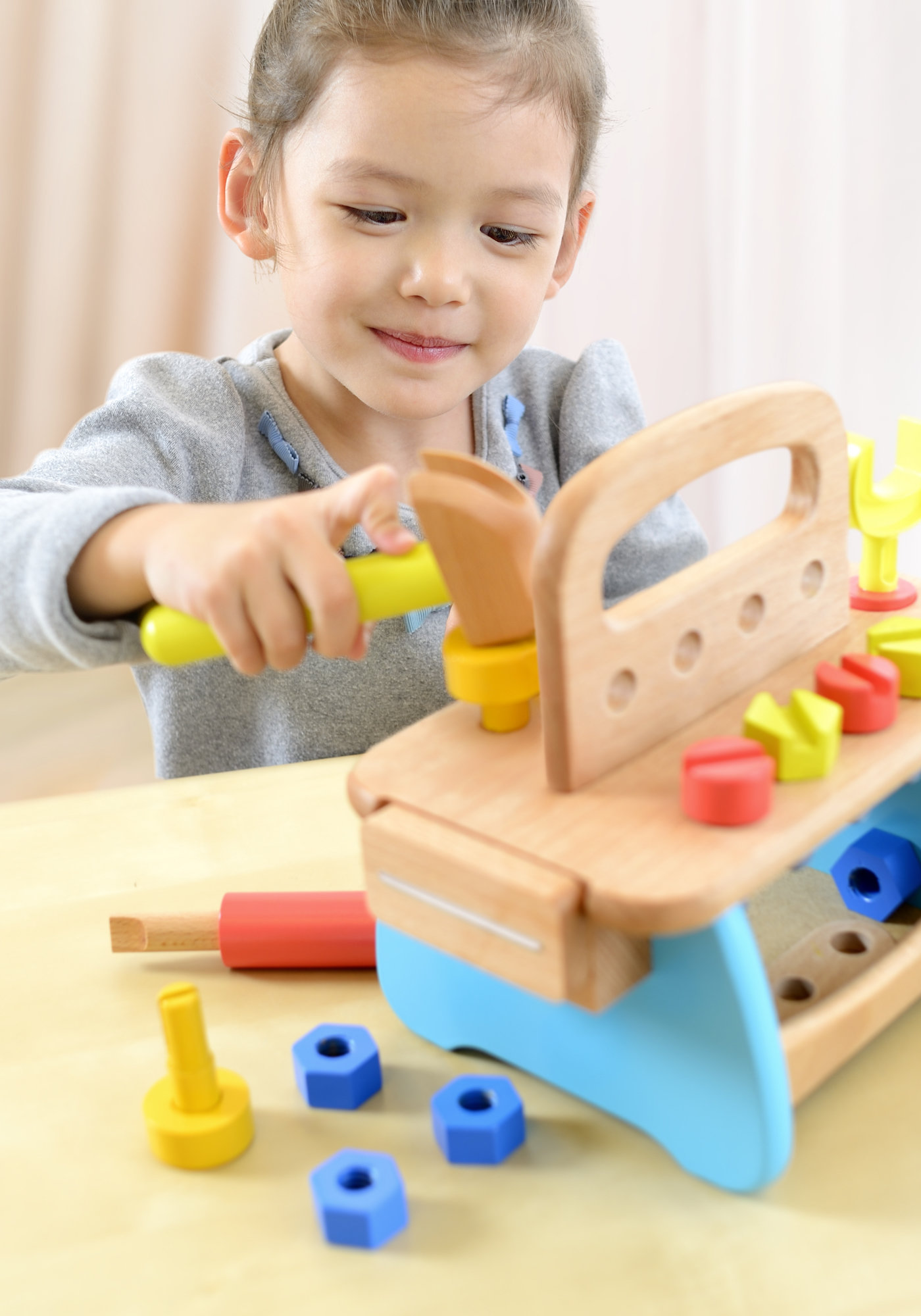 BR carry along wooden work bench by Justin Worsley at