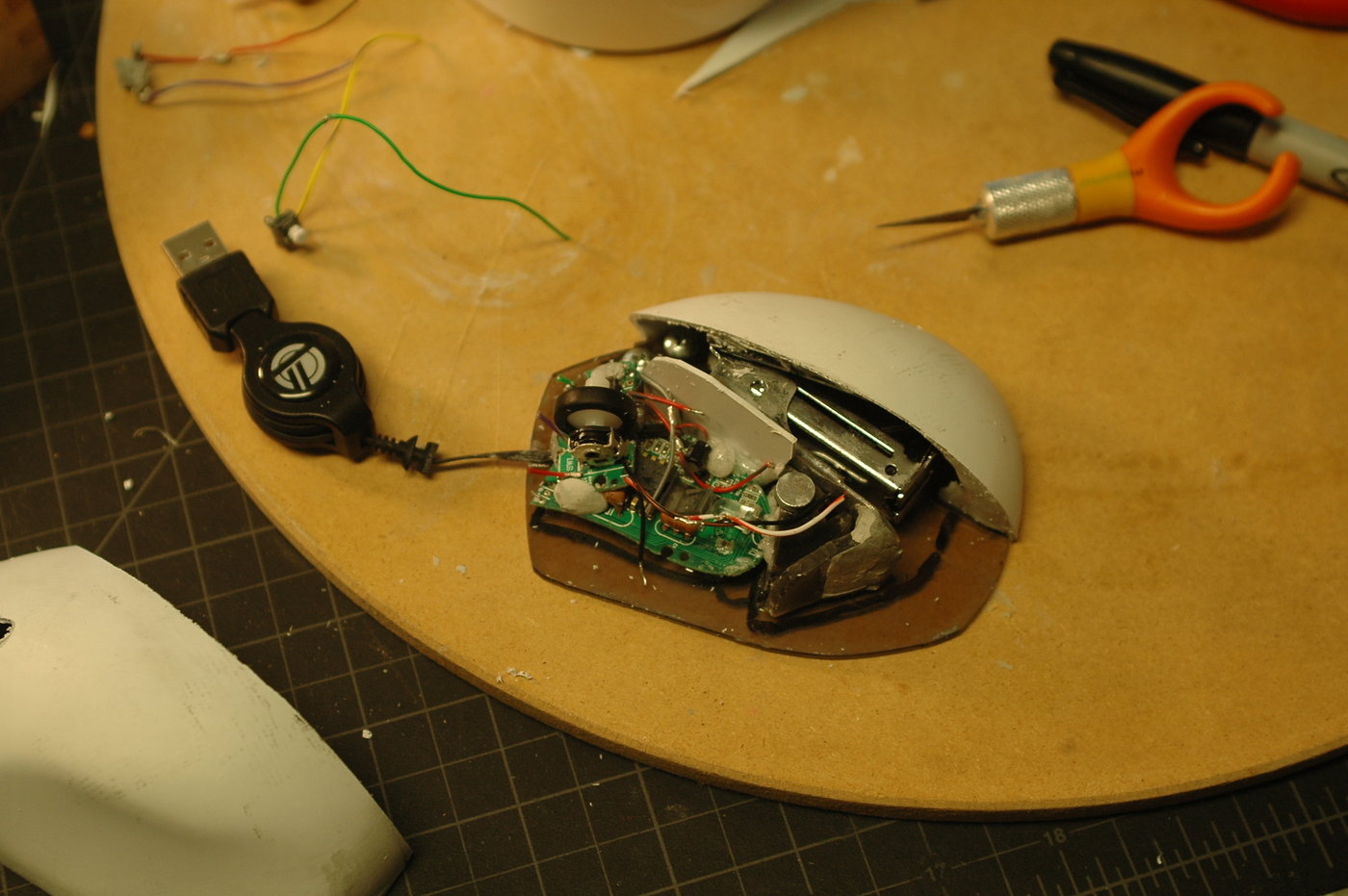 Stapler Mouse by Darshan Alatar at Coroflot.com