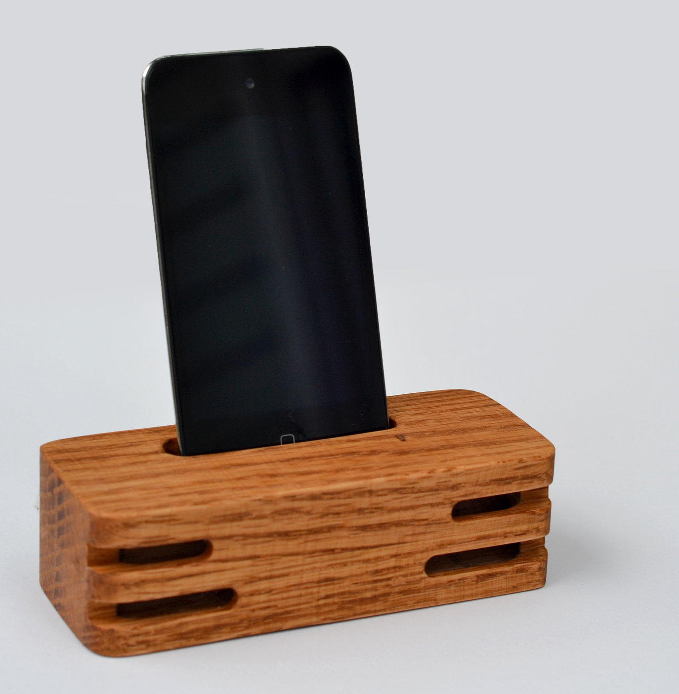 Passive Iphone Speaker by Evangelos Stolatis at