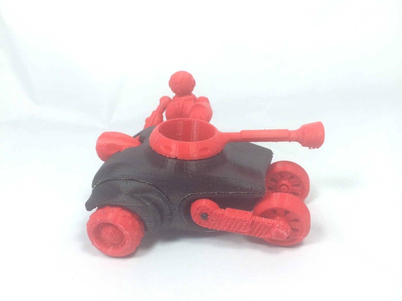 PT-R1 Action Bot Toy Study by Peter Ragonetti at Coroflot.com