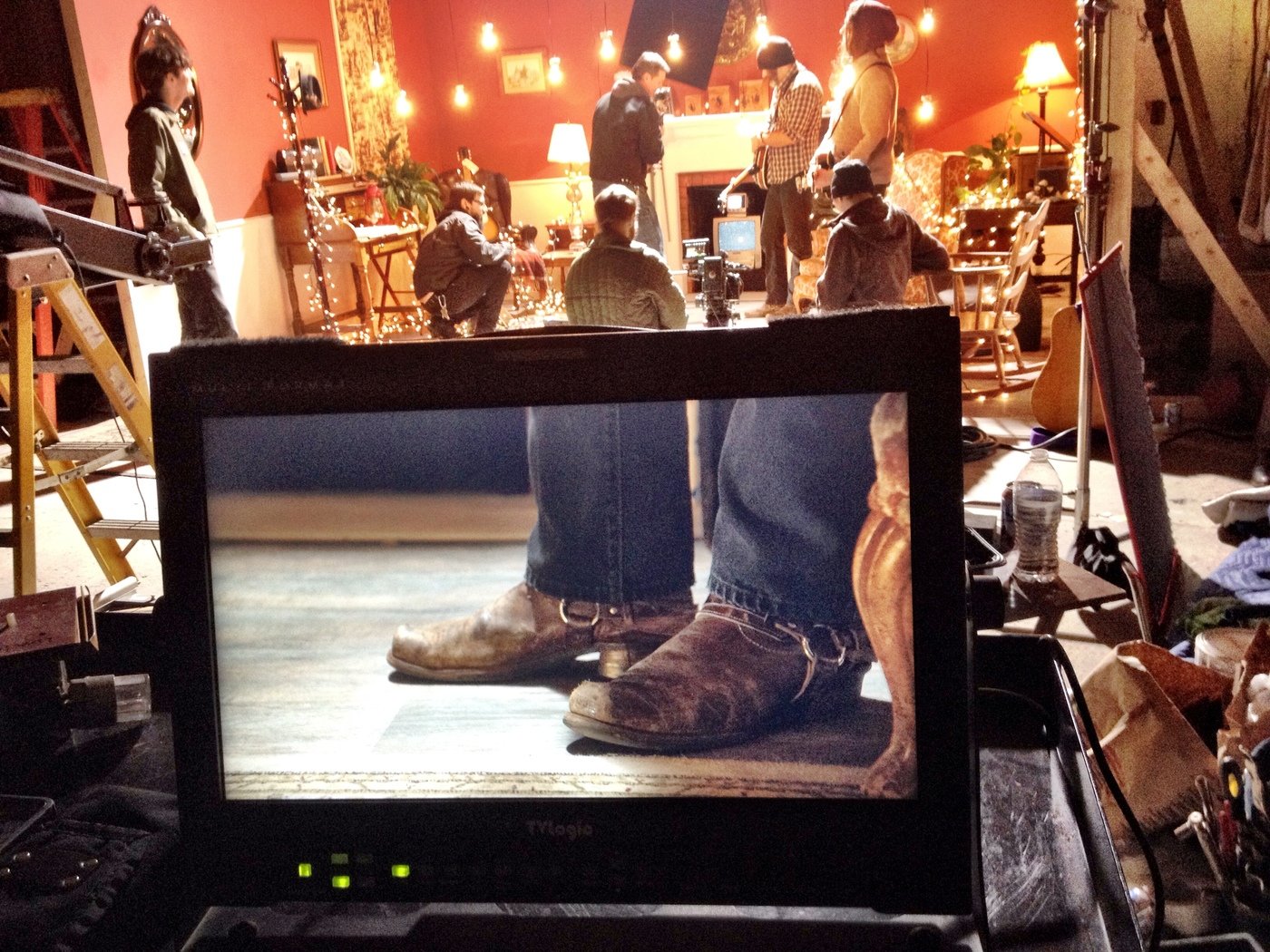 Set Dressing / Props / Art Department / Film (DAMN FAMILY Music Video