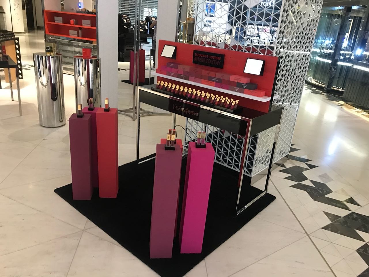 ysl emirates mall