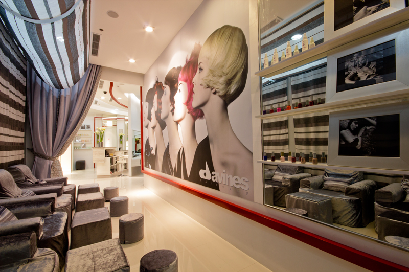 Victor Ortega Salon Premiere by Frenjick Quesada (Design HQ Hirayama