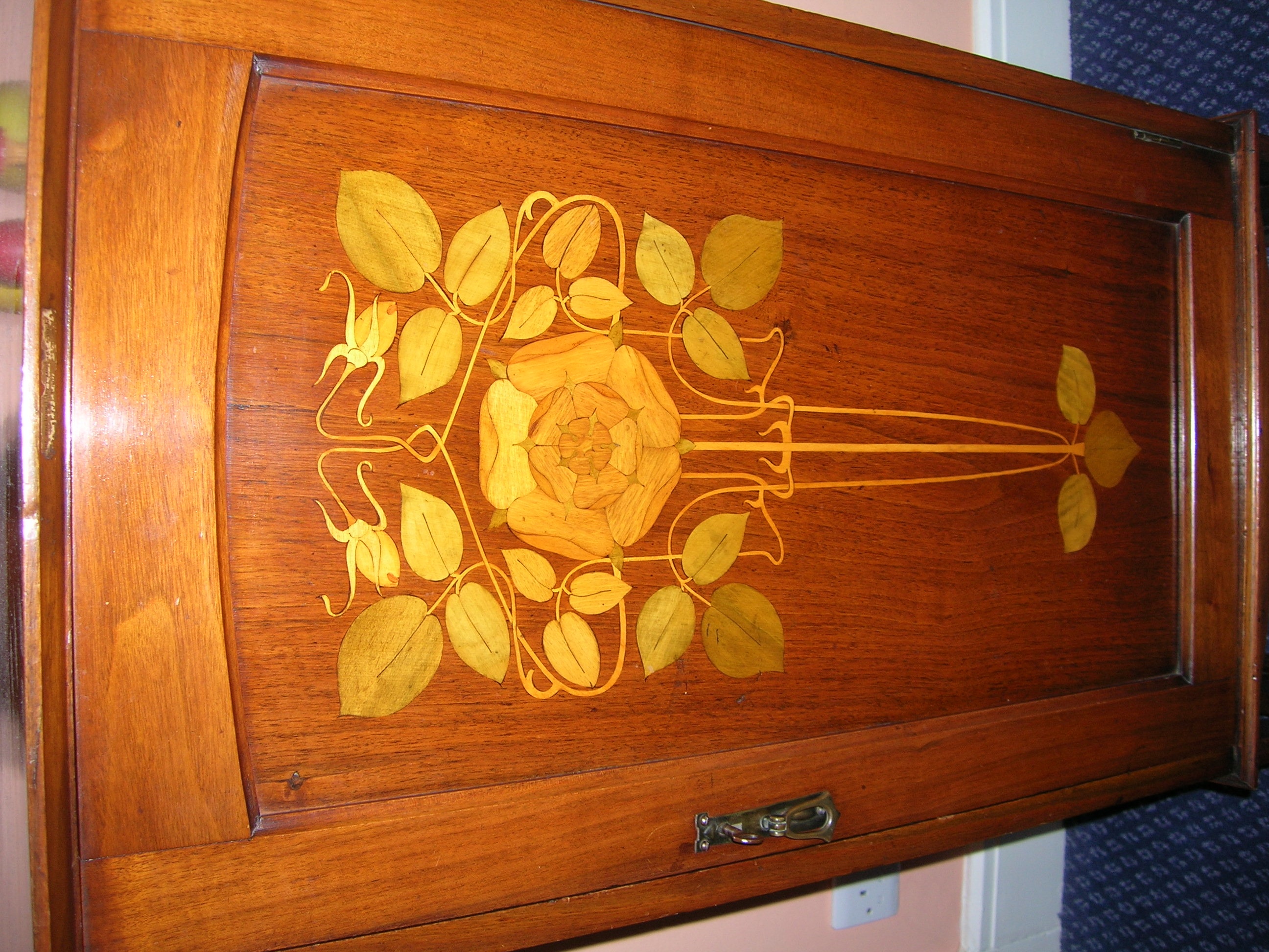 Arts and Crafts & Art Deco by David Ross at