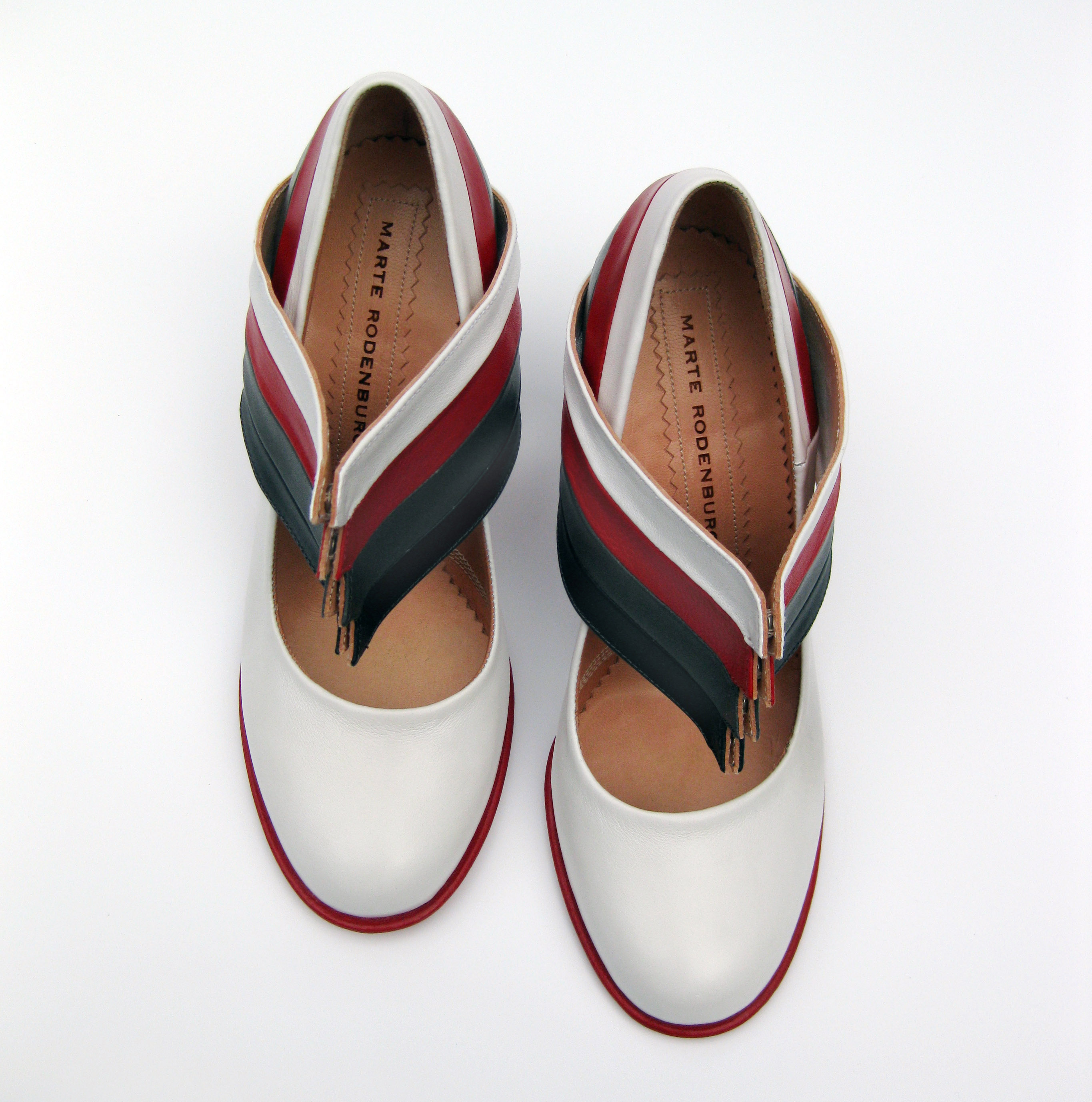 Unique shoes by Marte Rodenburg at