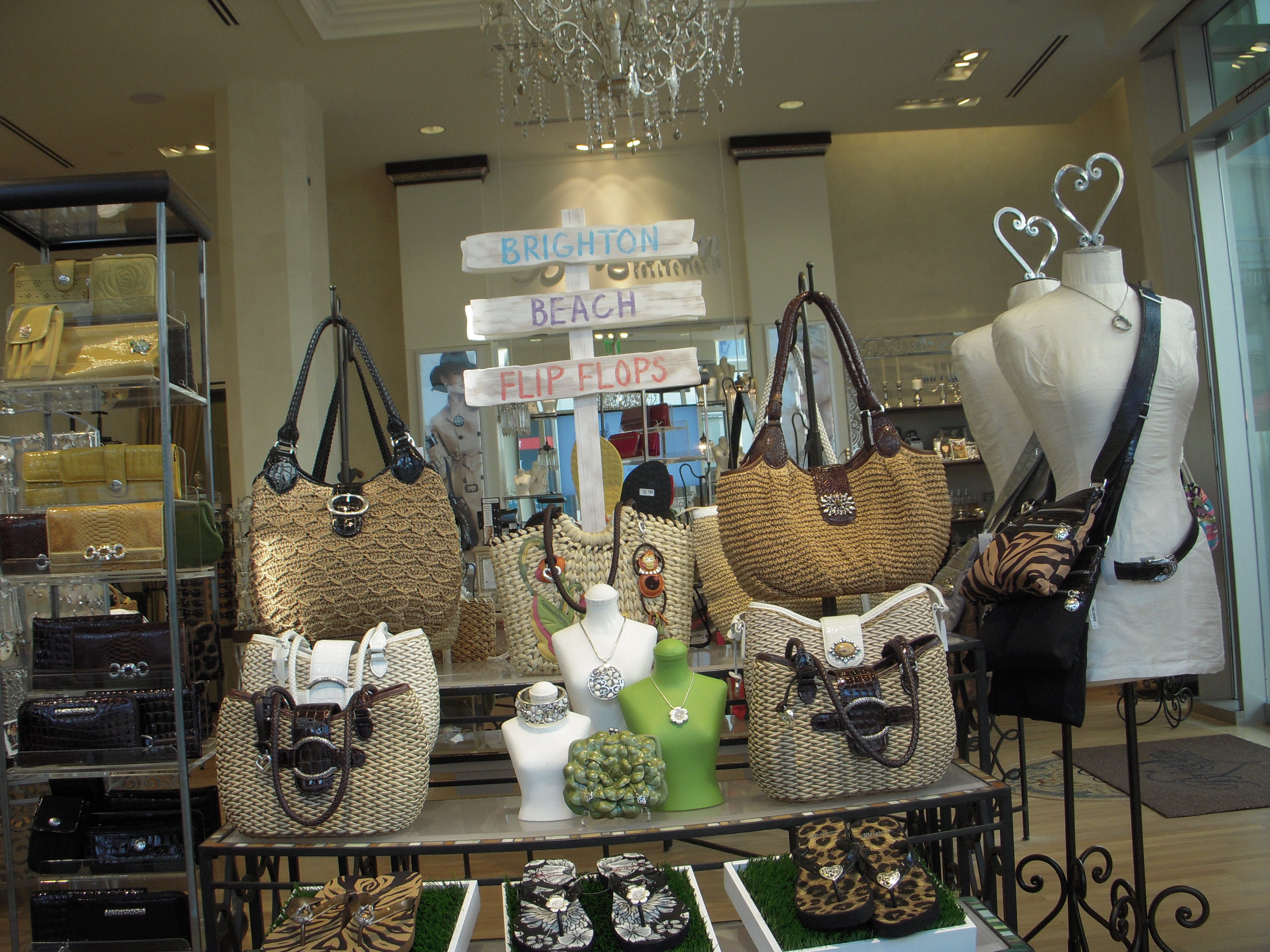 Visual Merchandising (accessories) by Johanna Valdez at