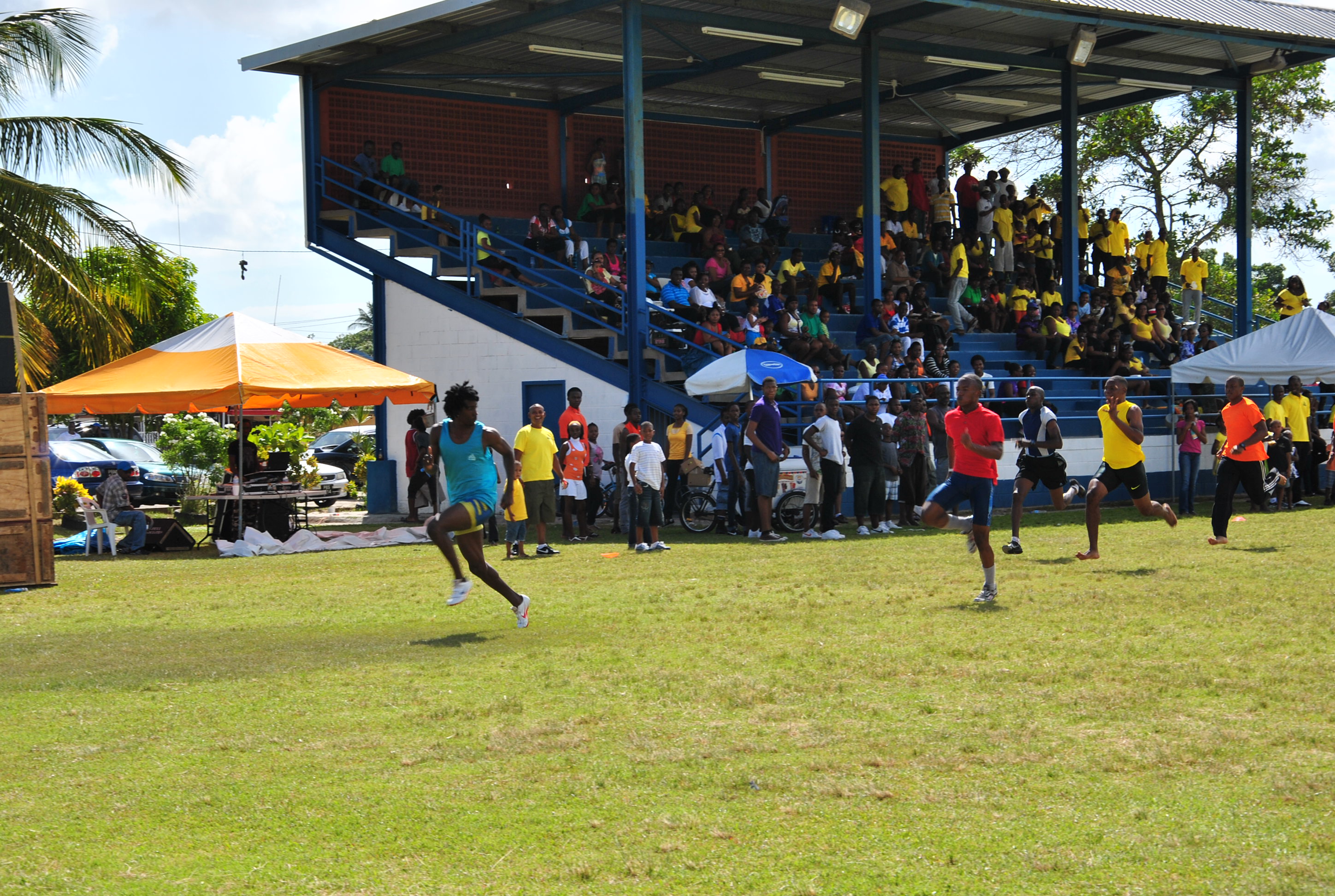 Edinburgh 500 Sports Day 2011 by Jason Marcano at