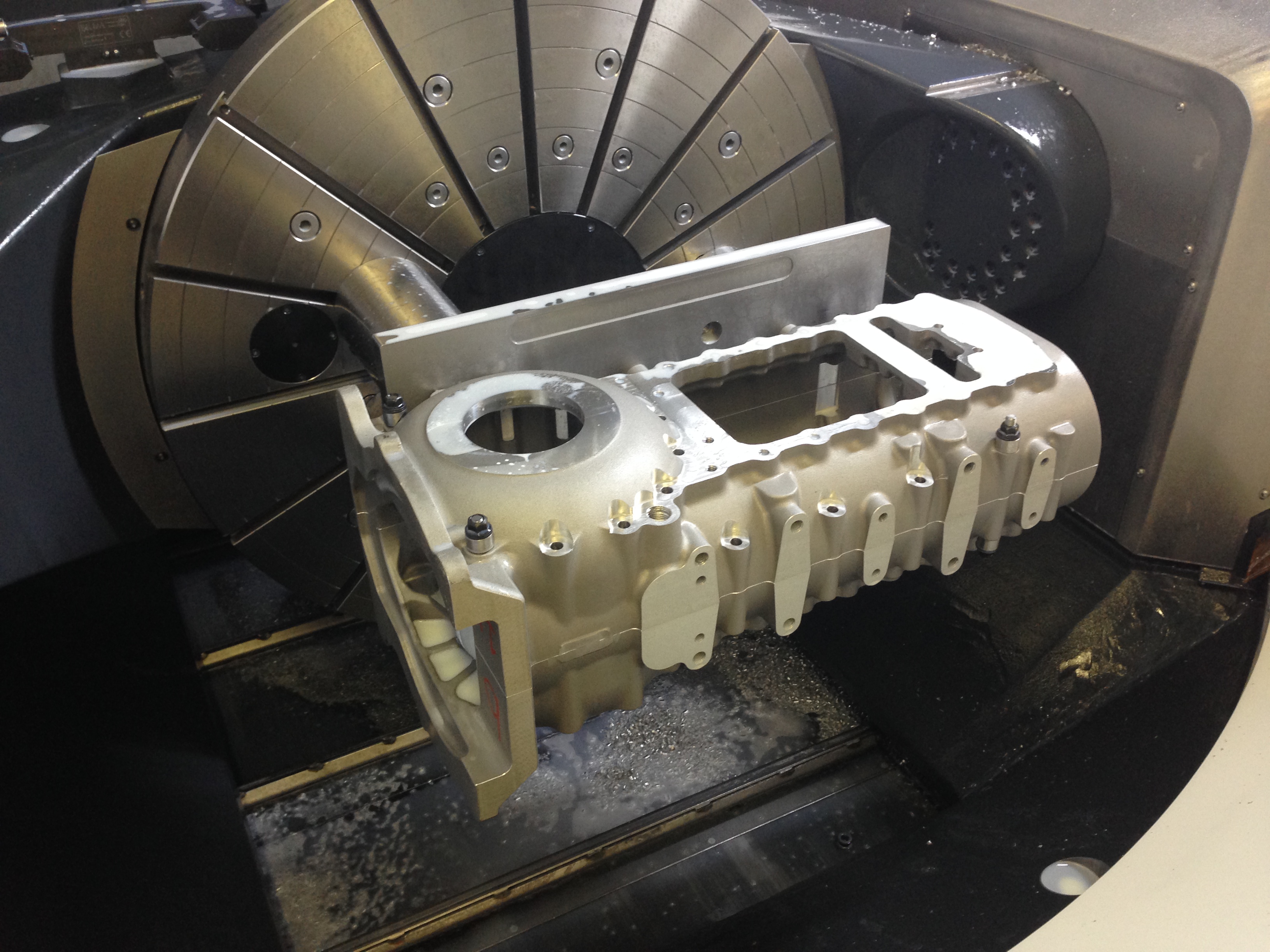 Griffin 5speed Transaxle Design by Luca Ghiotto at